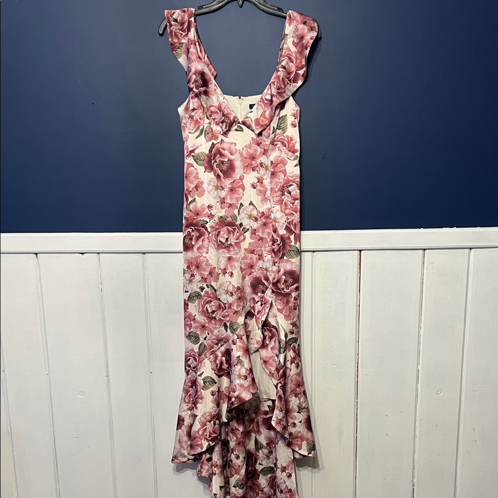 NWT Express Floral Pink Ruffle Maxi Dress sz 6